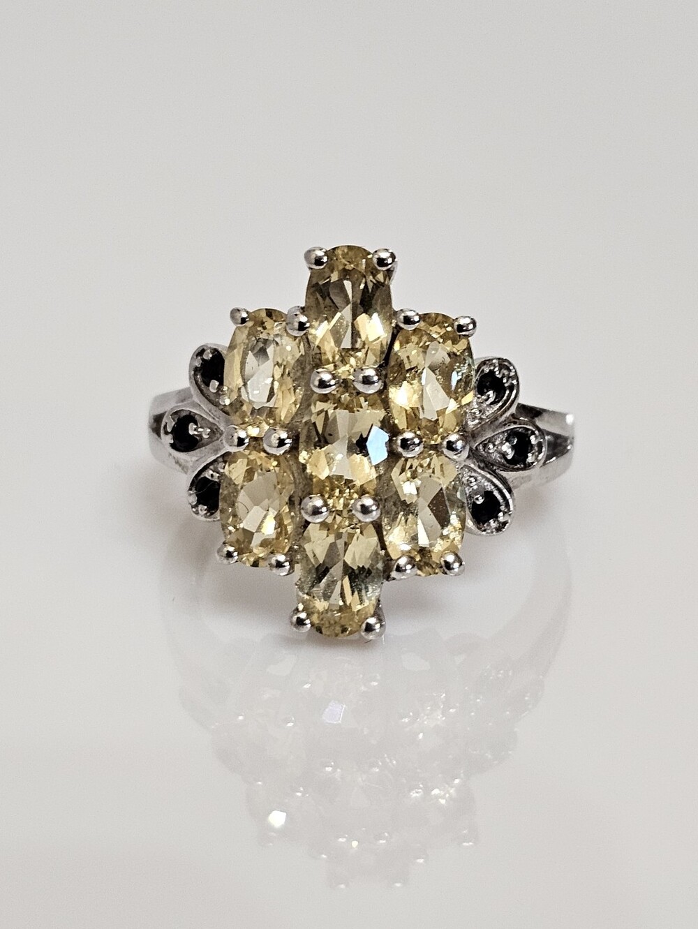 Genuine Yellow Citrine & Black Onyx Ring Sterling Silver Size 8! - Picture 1 of 9